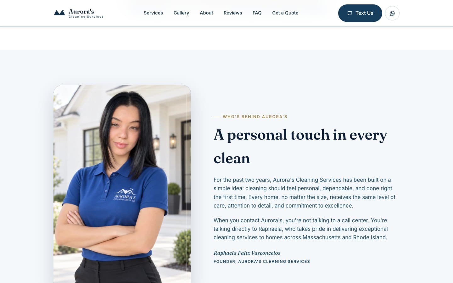 Seção 'A personal touch in every clean' com foto da fundadora Raphaela Faltz Vasconcelos